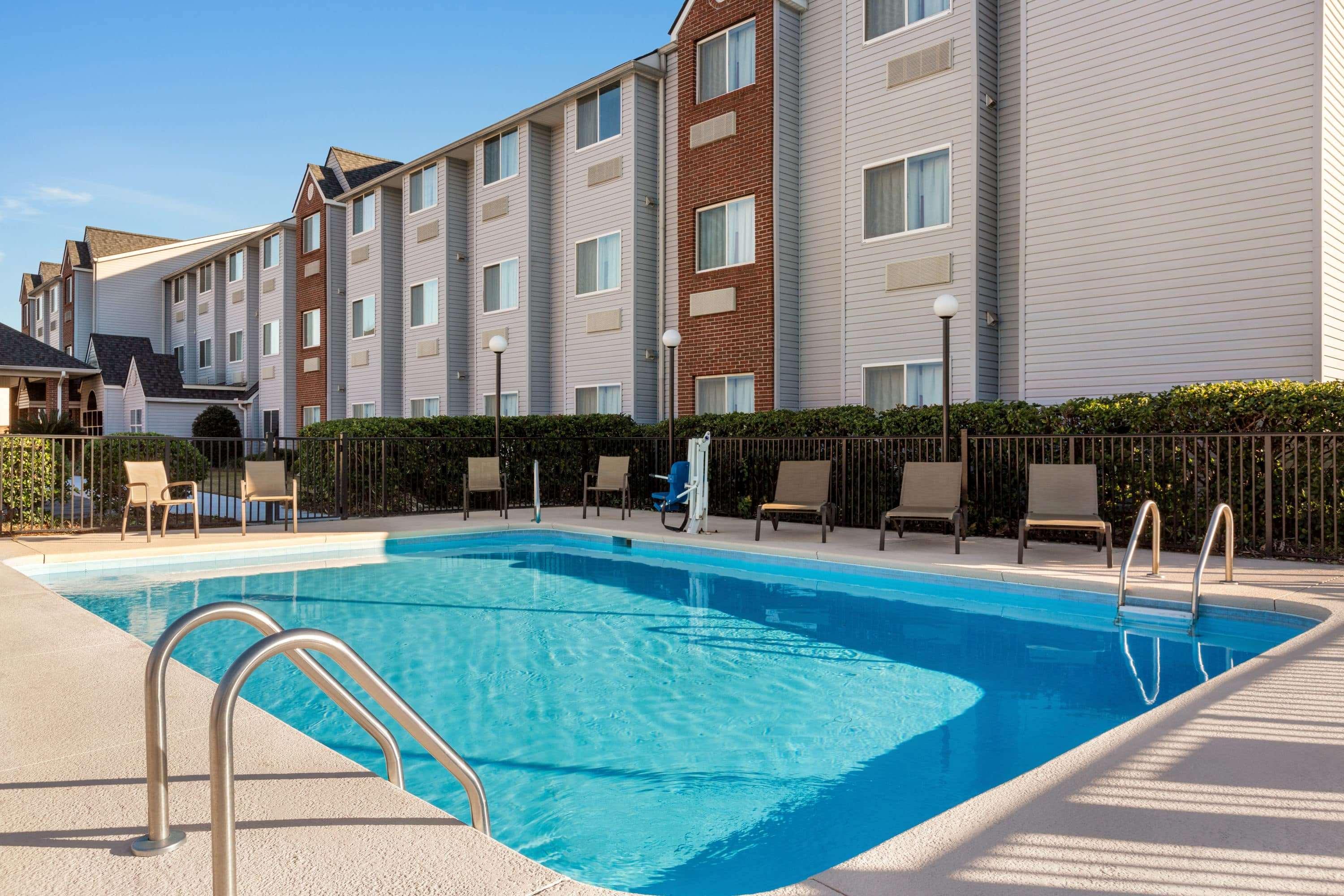 Microtel Inn & Suites By Wyndham Tifton Ngoại thất bức ảnh